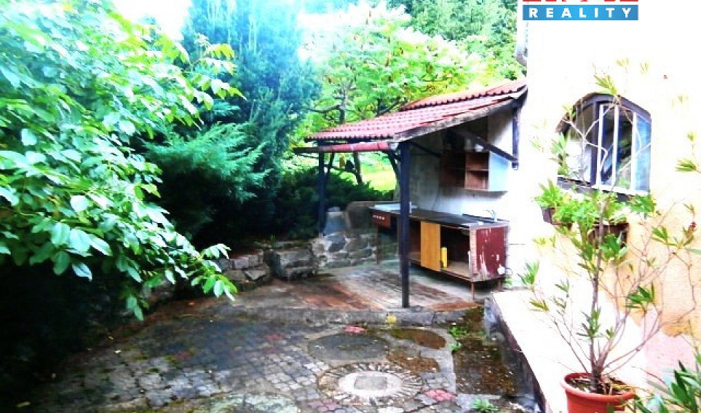 Prodej pole 107 344 m², Blatno – náhled fotky 12