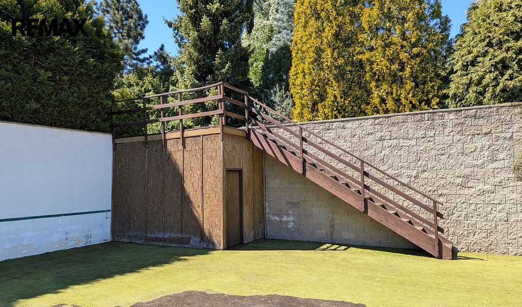 Prodej stavebního pozemku 1 615 m², Buřenice – náhled fotky 10