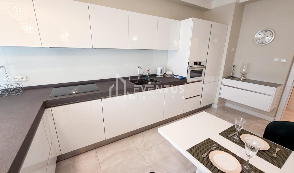 Pronájem bytu 2+1 89 m², Praha – náhled fotky 3