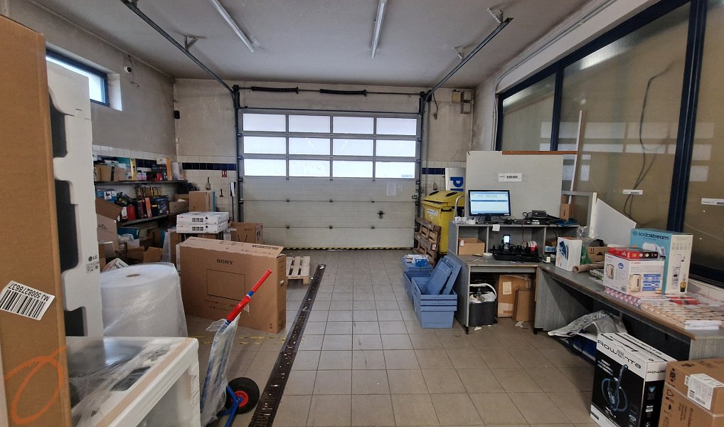 Prodej obchodních prostor 820 m², Nový Bor – náhled fotky 11