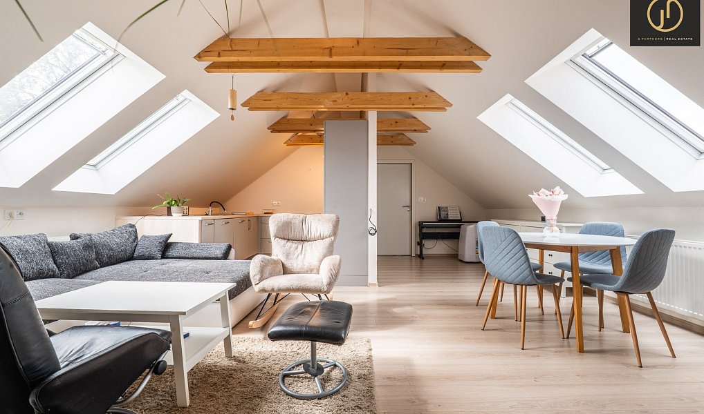 Prodej domu 203 m² s pozemkem 1 153 m², Hředle – náhled fotky 11