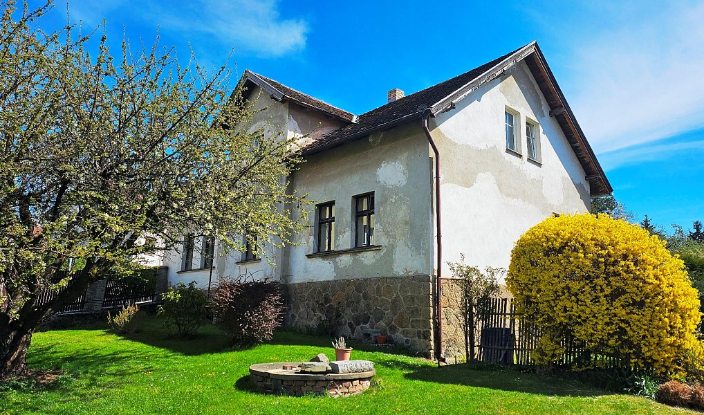 Prodej domu 161 m² s pozemkem 625 m², Velké Popovice – náhled fotky 2