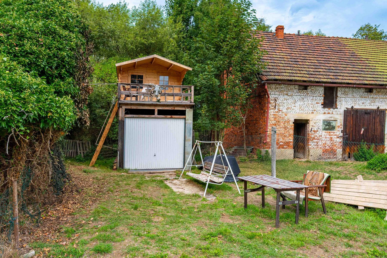 Prodej stavebního pozemku 411 m² – fotografie 5