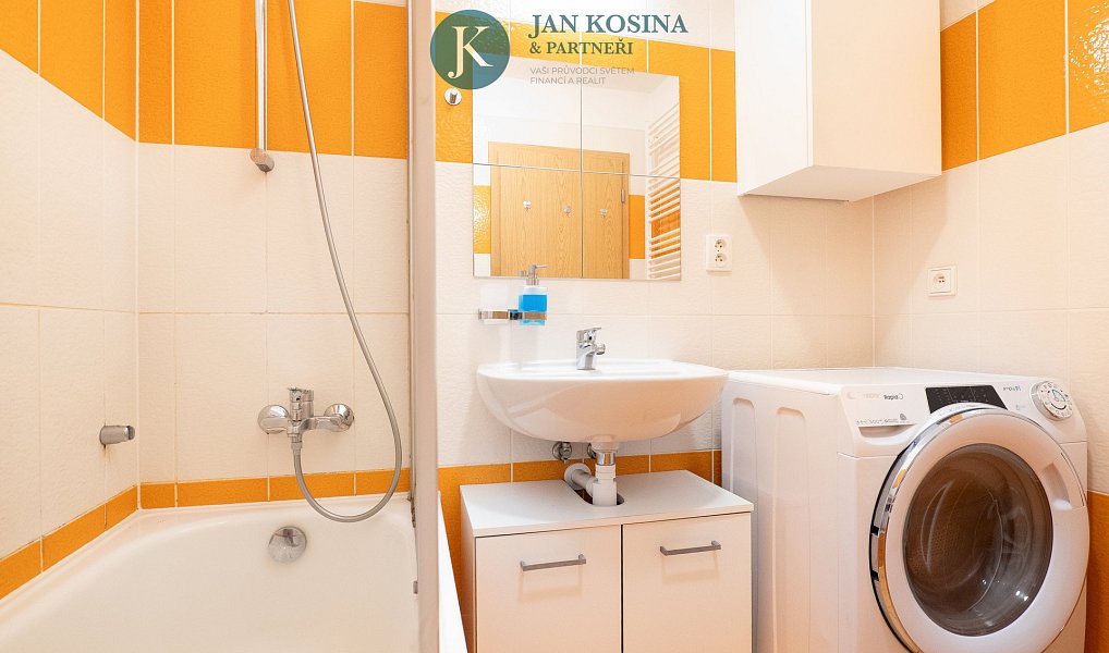 Prodej bytu 2+kk 53 m², Praha – náhled fotky 18