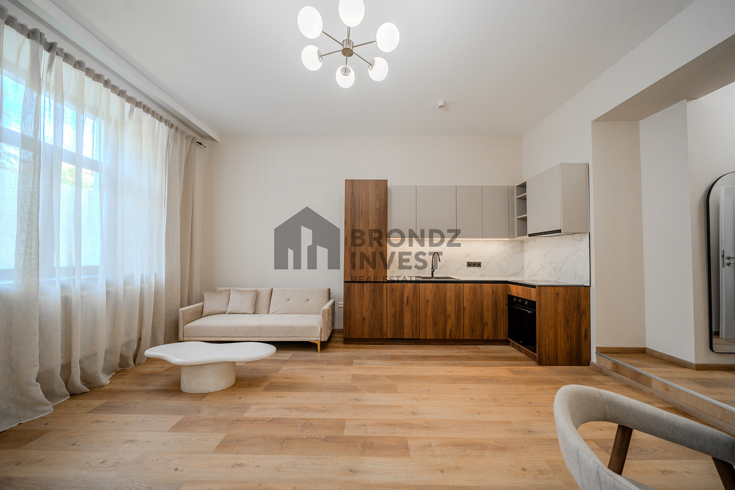 Pronájem bytu 2+kk 60 m² – fotografie 5