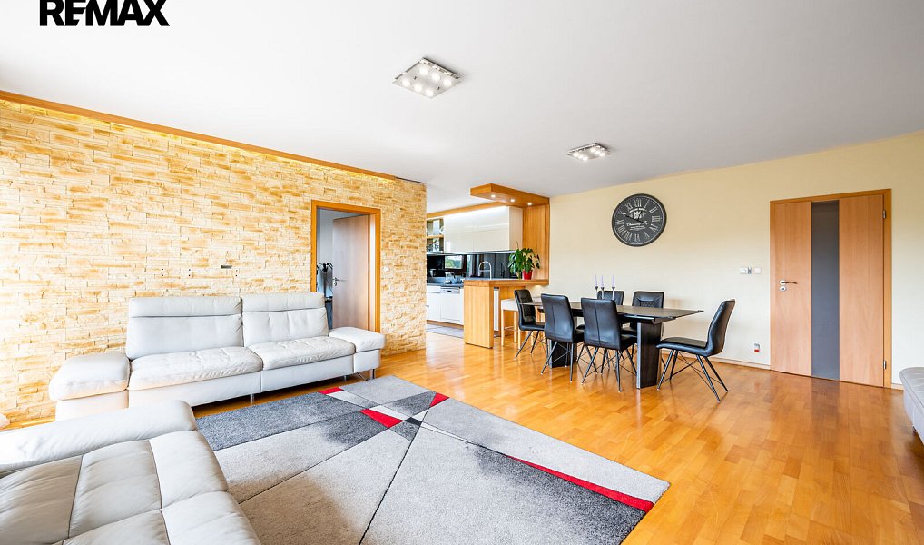 Prodej bytu 4+kk 119 m², Praha – náhled fotky 4