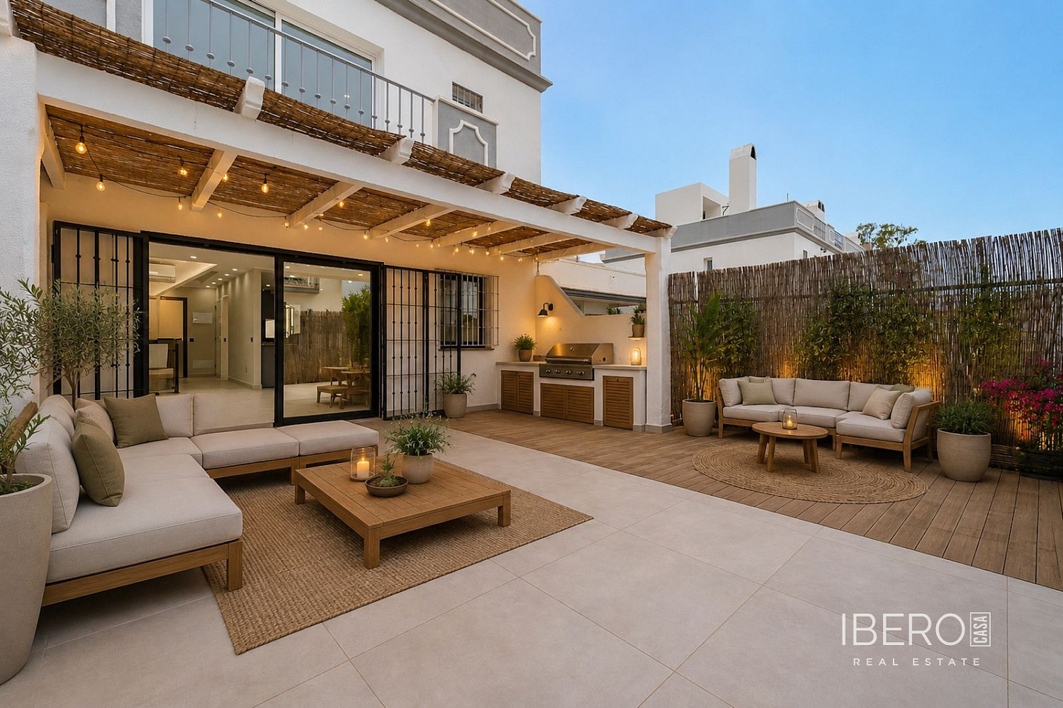 Prodej domu 220 m² s pozemkem 220 m²