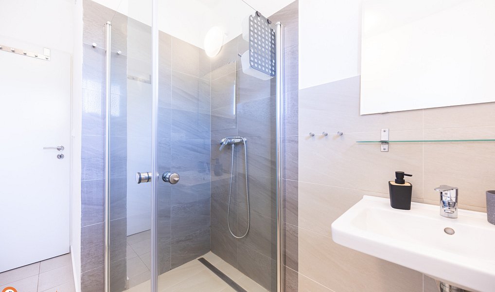 Prodej bytu 2+kk 48 m², Staré Město – náhled fotky 7