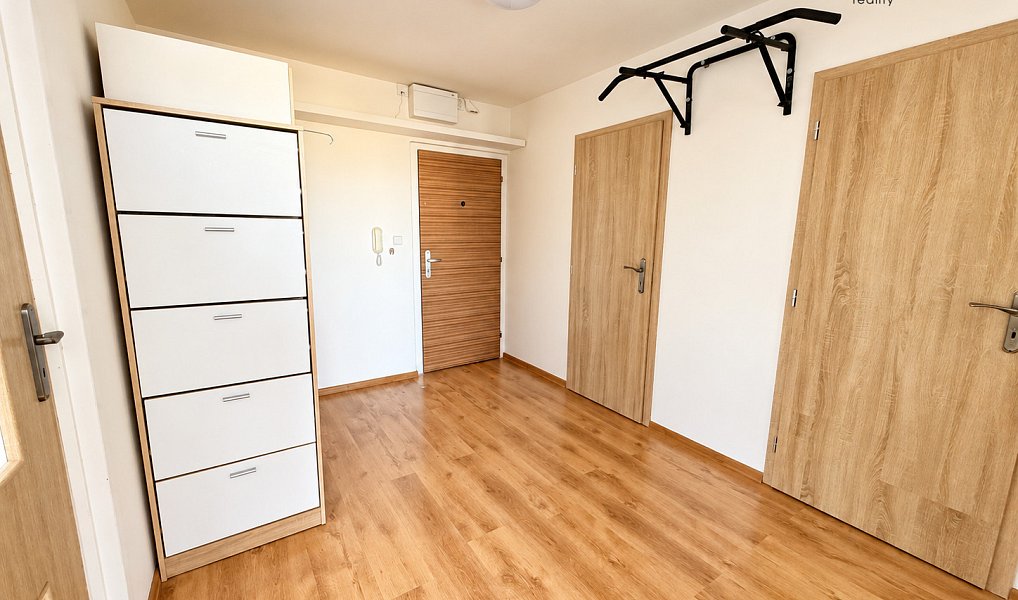 Prodej bytu 3+1 65 m², Praha – náhled fotky 9
