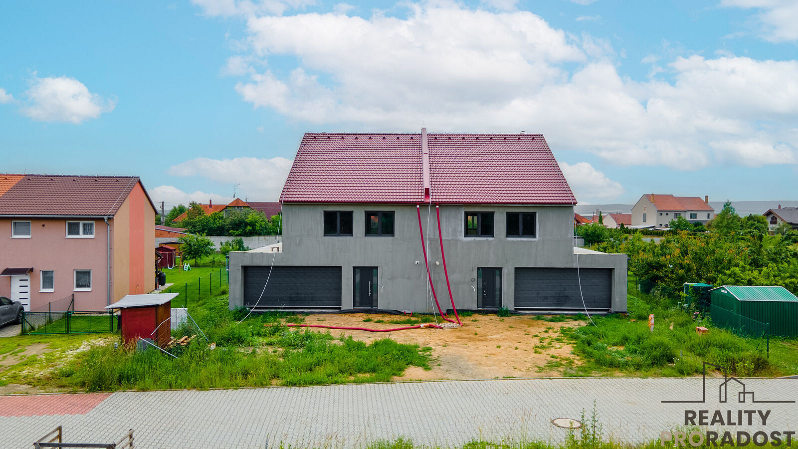 Prodej domu 238 m² s pozemkem 608 m²