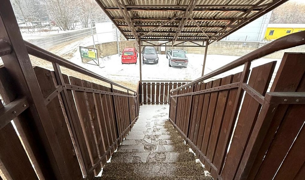 Pronájem kanceláře 337 m², Poříčany – náhled fotky 12