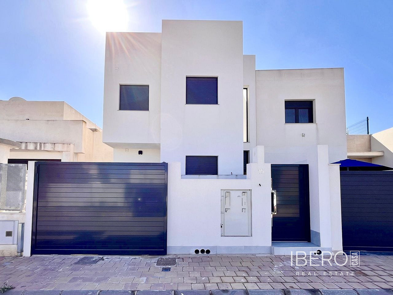 Prodej domu 148 m² s pozemkem 180 m²