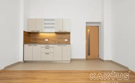 Pronájem bytu 1+kk 32 m², Strmá, Vratimov, okres Ostrava-město