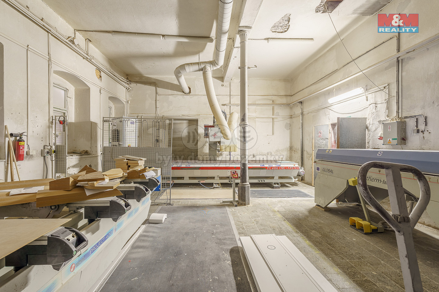 Prodej výrobních prostor 2 100 m² – fotografie 4