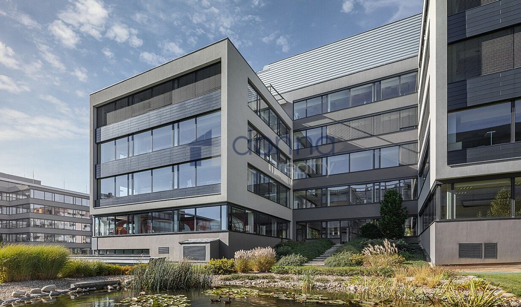 Pronájem kanceláře 1 398 m², Praha – náhled fotky 8