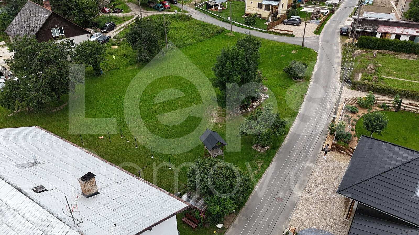 Prodej stavebního pozemku 1 461 m² – fotografie 2