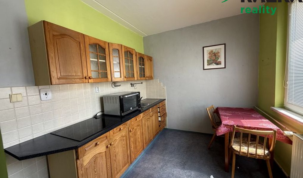 Prodej bytu 2+1 59 m², Planá – náhled fotky 2