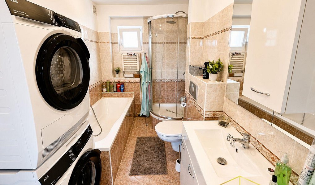 Prodej domu 400 m² s pozemkem 380 m², Teplice – náhled fotky 8