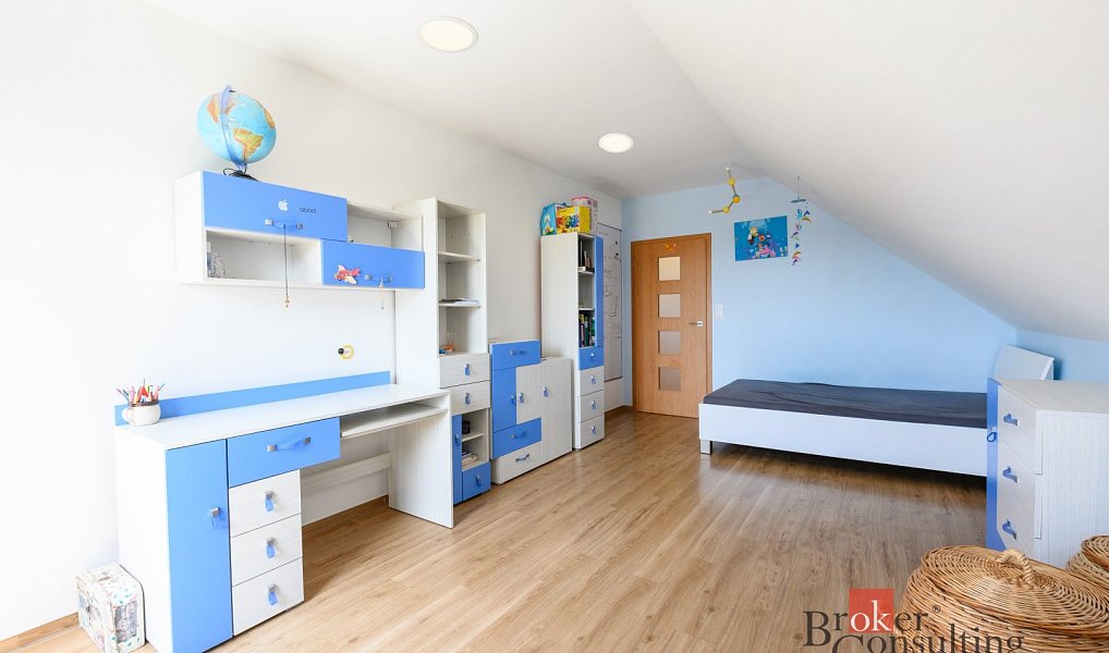Prodej domu 372 m² s pozemkem 2 751 m², Štěnovice – náhled fotky 29