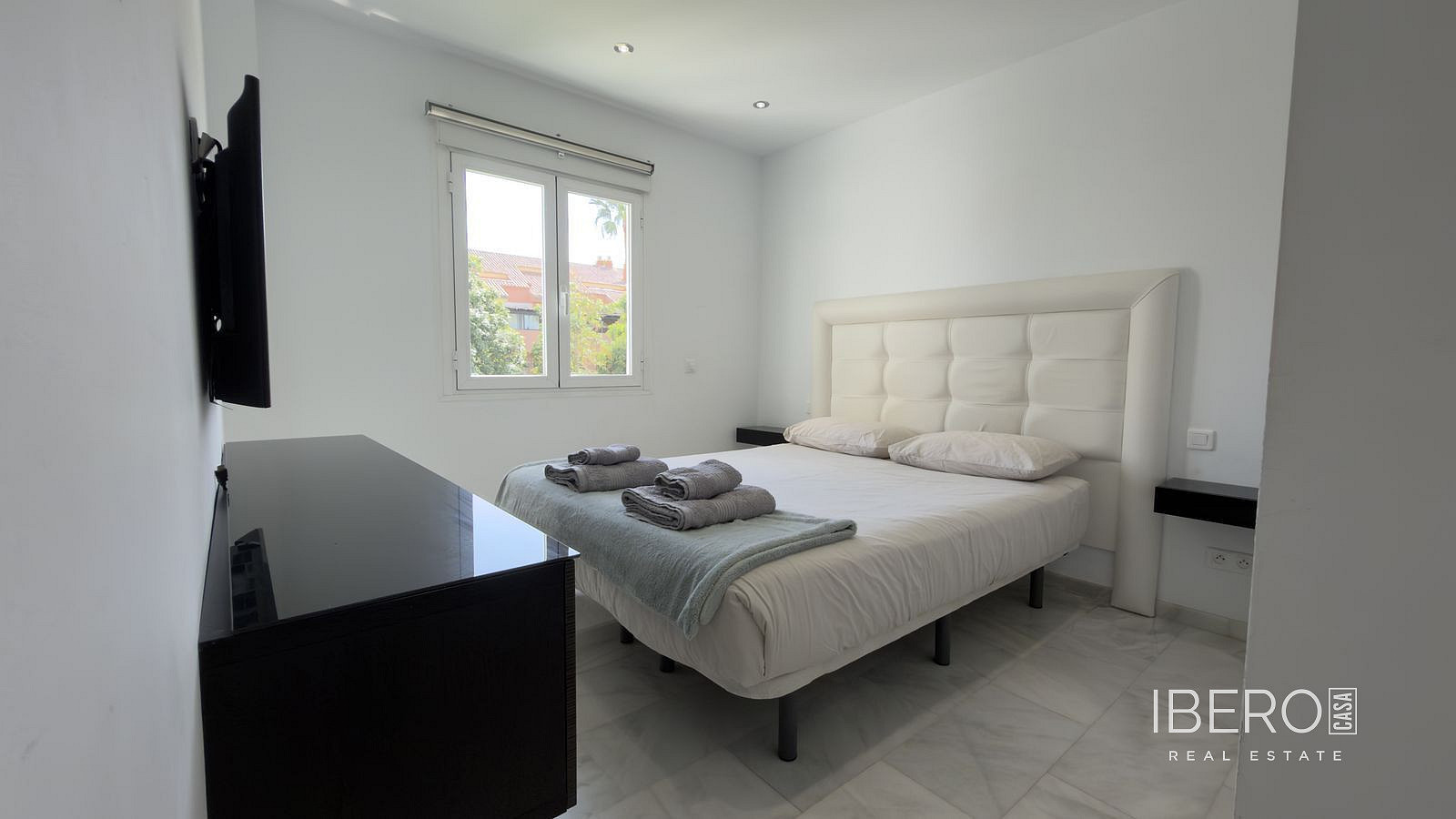 Pis 3+kk – Marbella, Nueva Andalucía - Més
