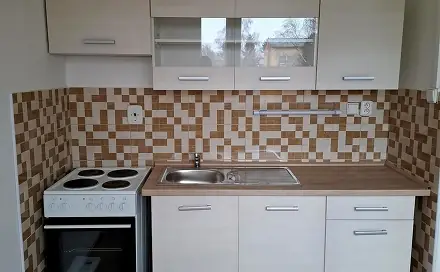 Pronájem bytu 1+kk 22 m², Osecká, Duchcov, okres Teplice