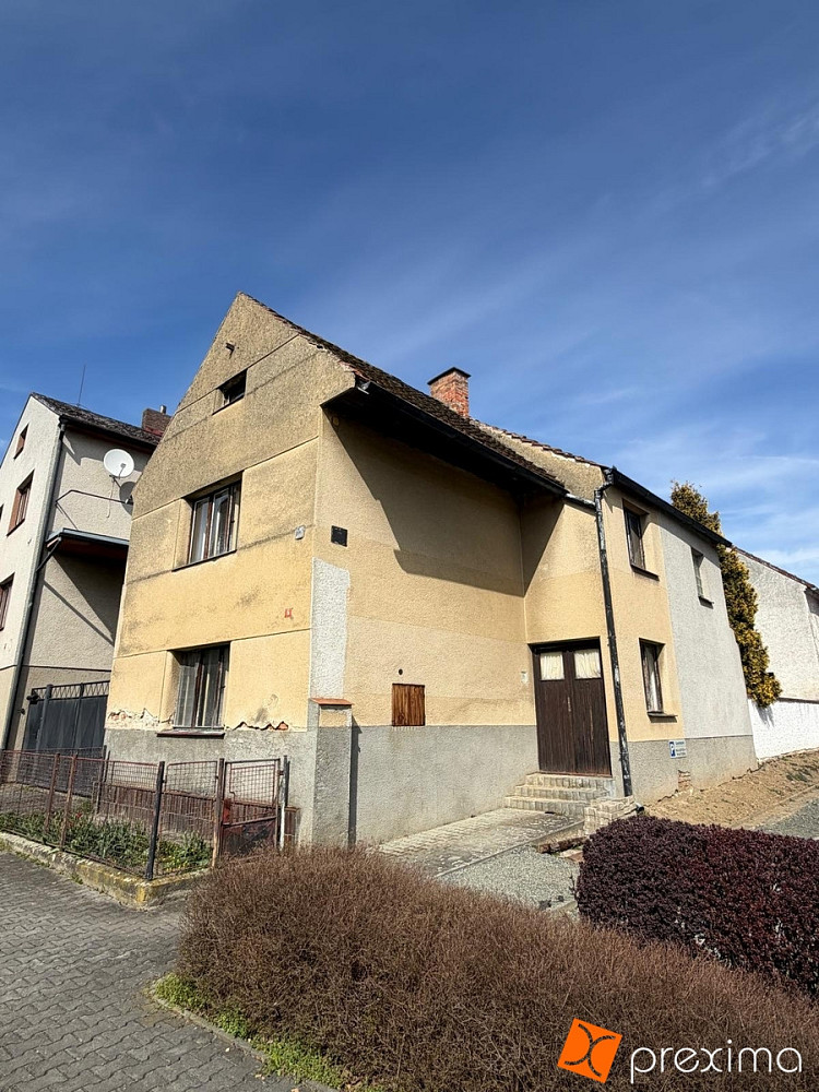 Dom, 120 m², pozemok 98 m²