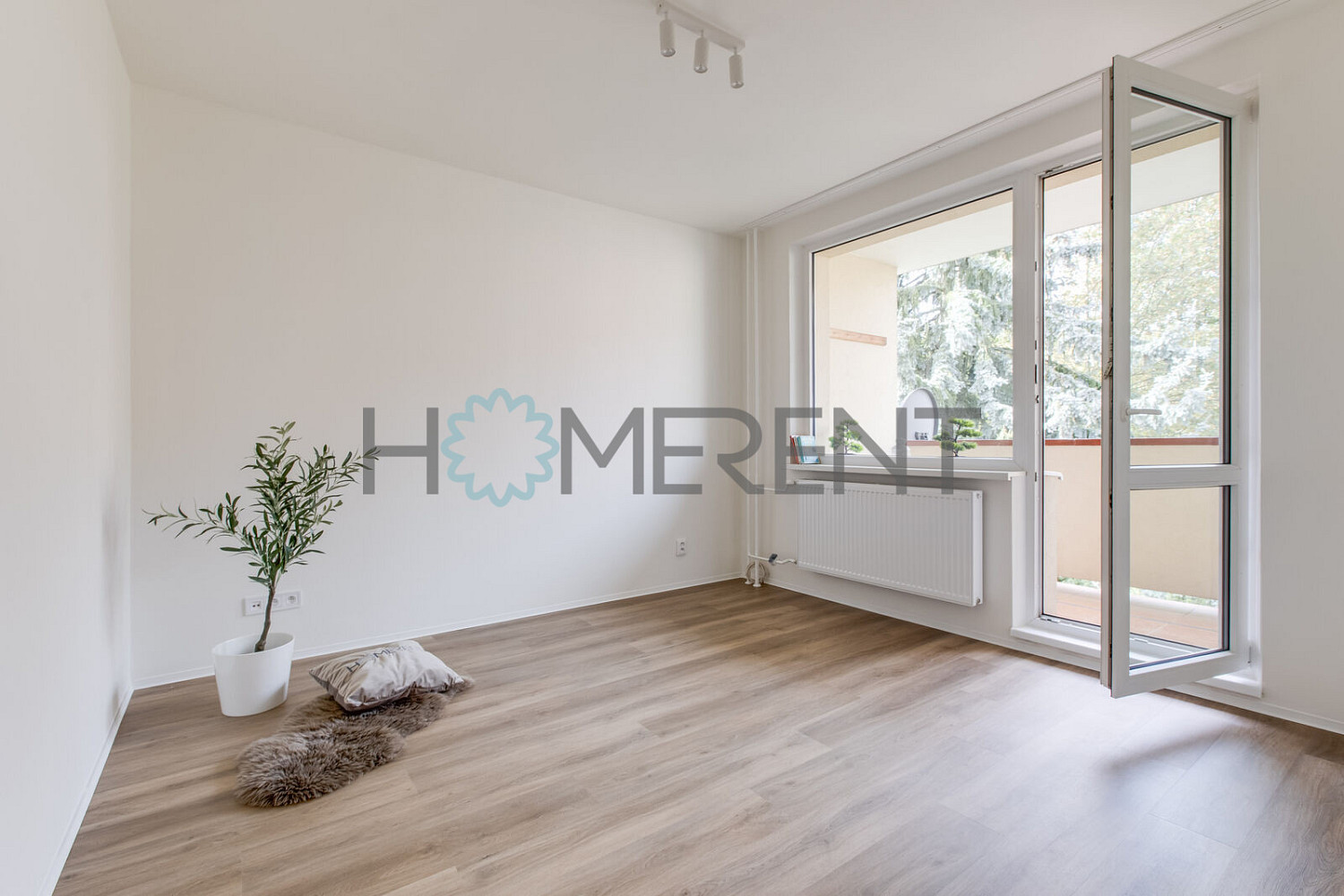 Pronájem bytu 3+1 67 m² – fotografie 3