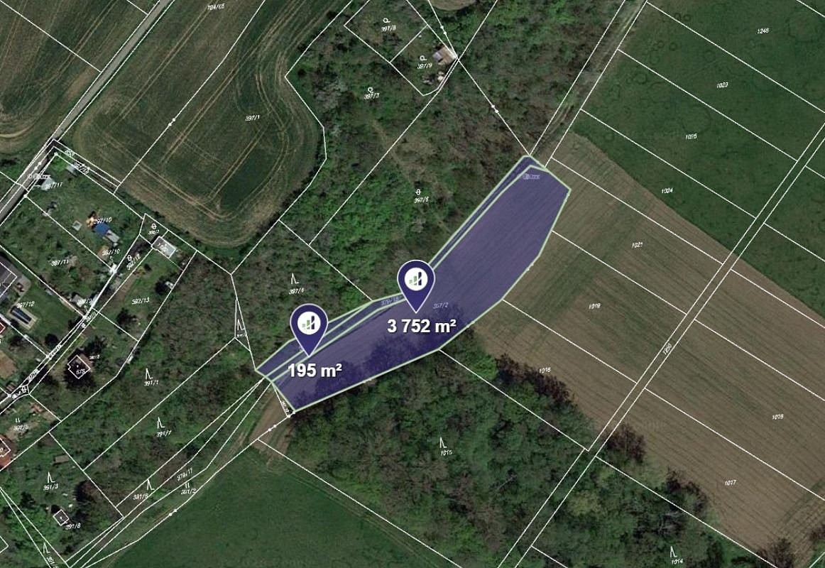 Prodej pole 3 947 m²