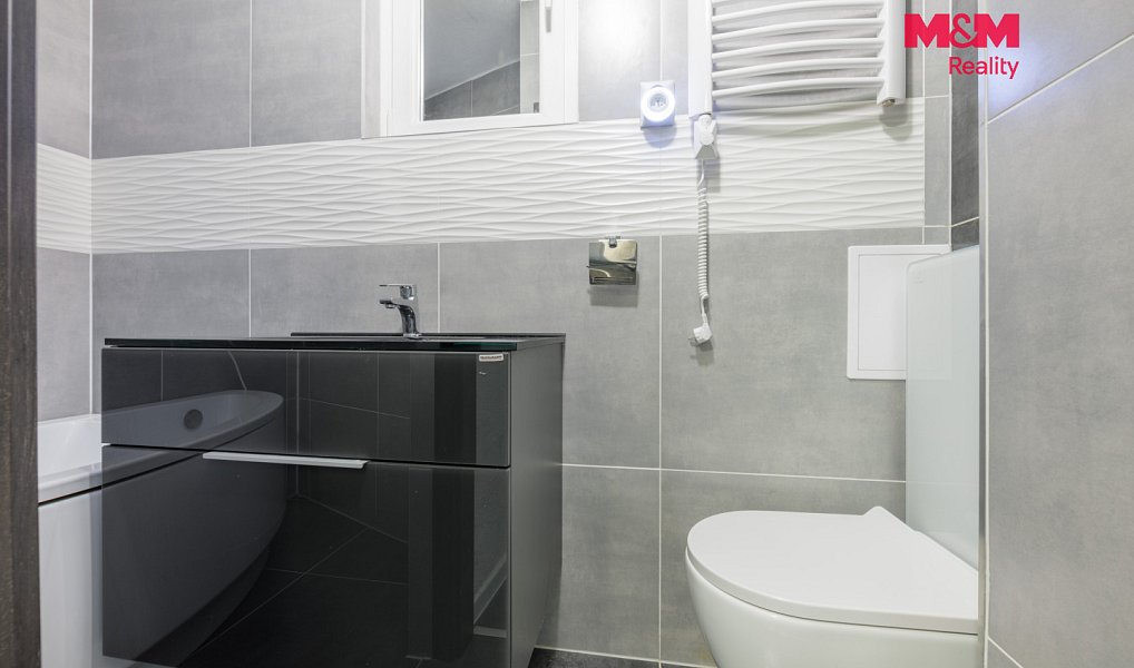 Pronájem bytu 2+kk 37 m², Karlovy Vary – náhled fotky 4