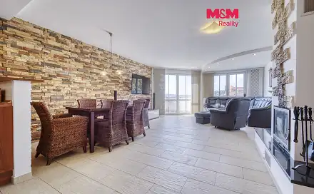 Pronájem bytu 3+kk 94 m²