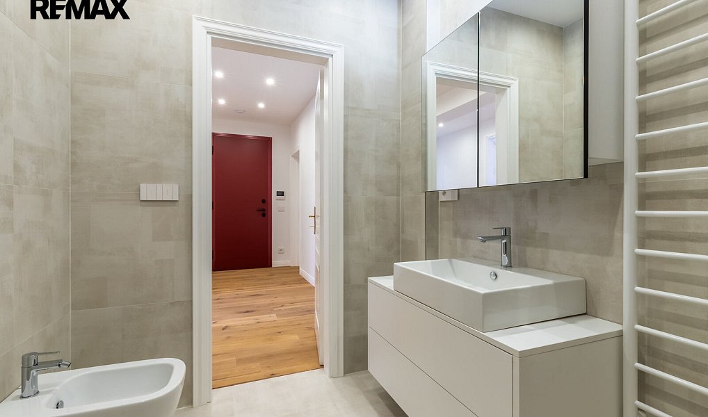 Pronájem bytu 4+kk 130 m², Praha – náhled fotky 17