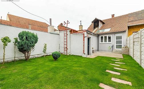 Prodej domu 103 m² s pozemkem 237 m², Oslavany, okres Brno-venkov