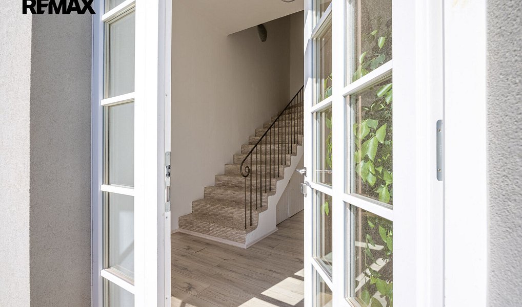 Prodej bytu 1+kk 28 m², Vráž – náhled fotky 16