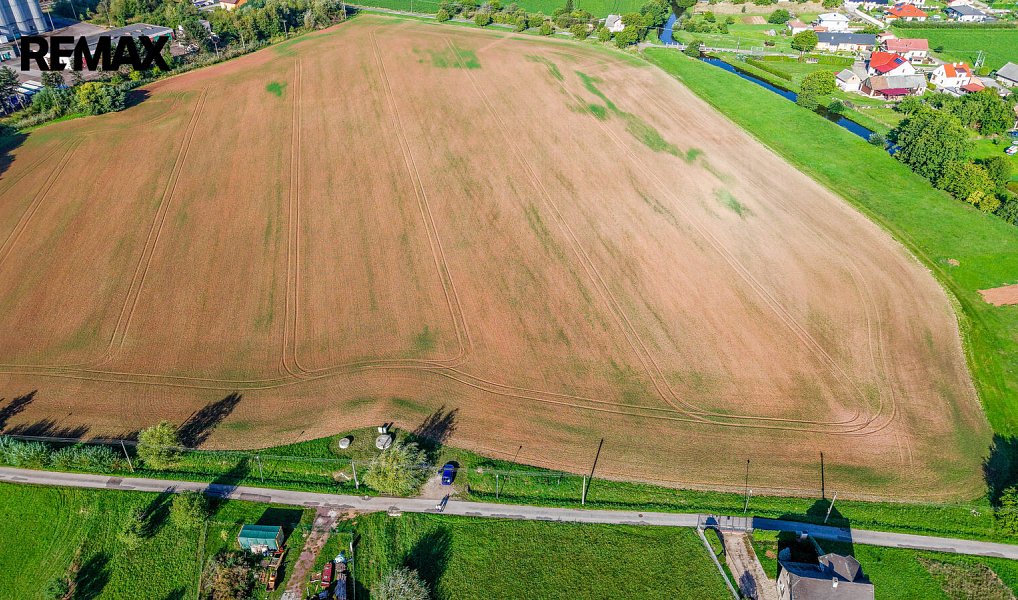 Prodej stavebního pozemku 2 785 m², Ostroměř – náhled fotky 4