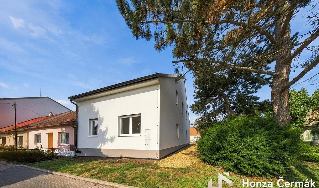 Prodej bytu 3+kk 83 m², Pohořelice – náhled fotky 18