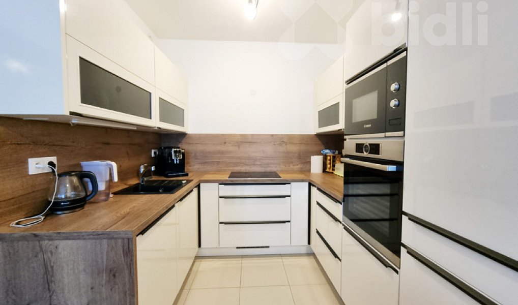 Prodej bytu 2+kk 62 m², Praha – náhled fotky 2