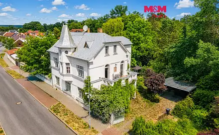 Prodej domu 287 m² s pozemkem 797 m², 5. května, Žiželice, okres Kolín
