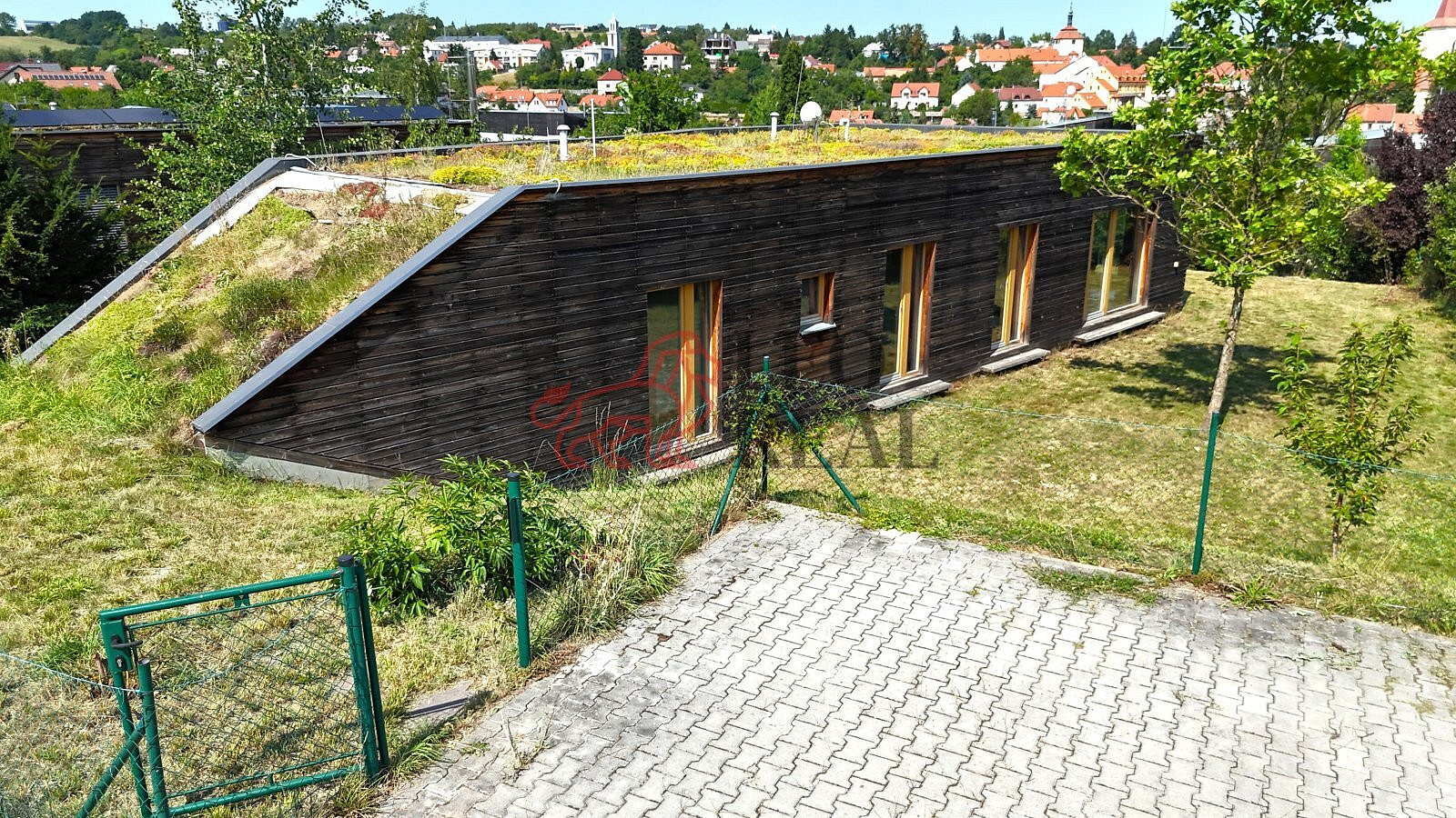 Prodej domu 107 m² s pozemkem 804 m² – fotografie 2