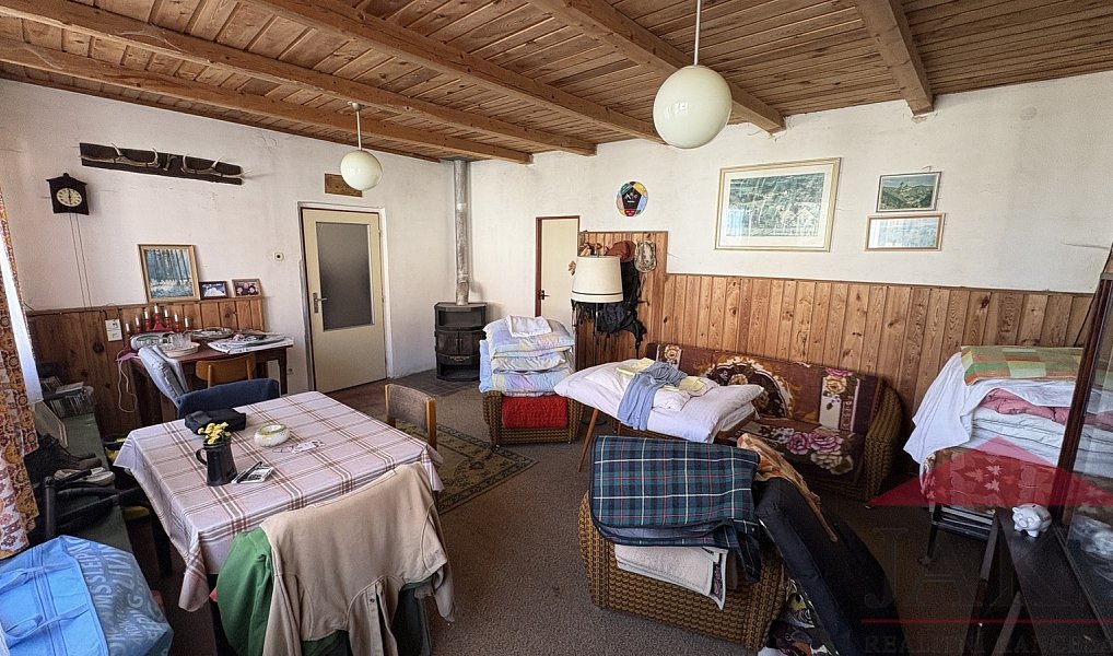 Prodej domu 200 m² s pozemkem 1 967 m², Strašín – náhled fotky 24