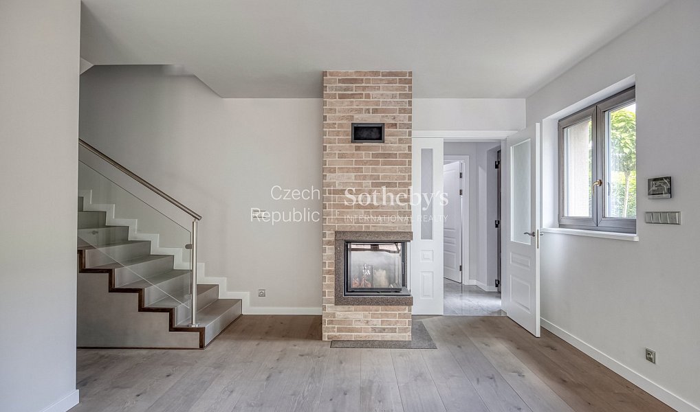 Pronájem domu 184 m² s pozemkem 432 m², Praha – náhled fotky 5