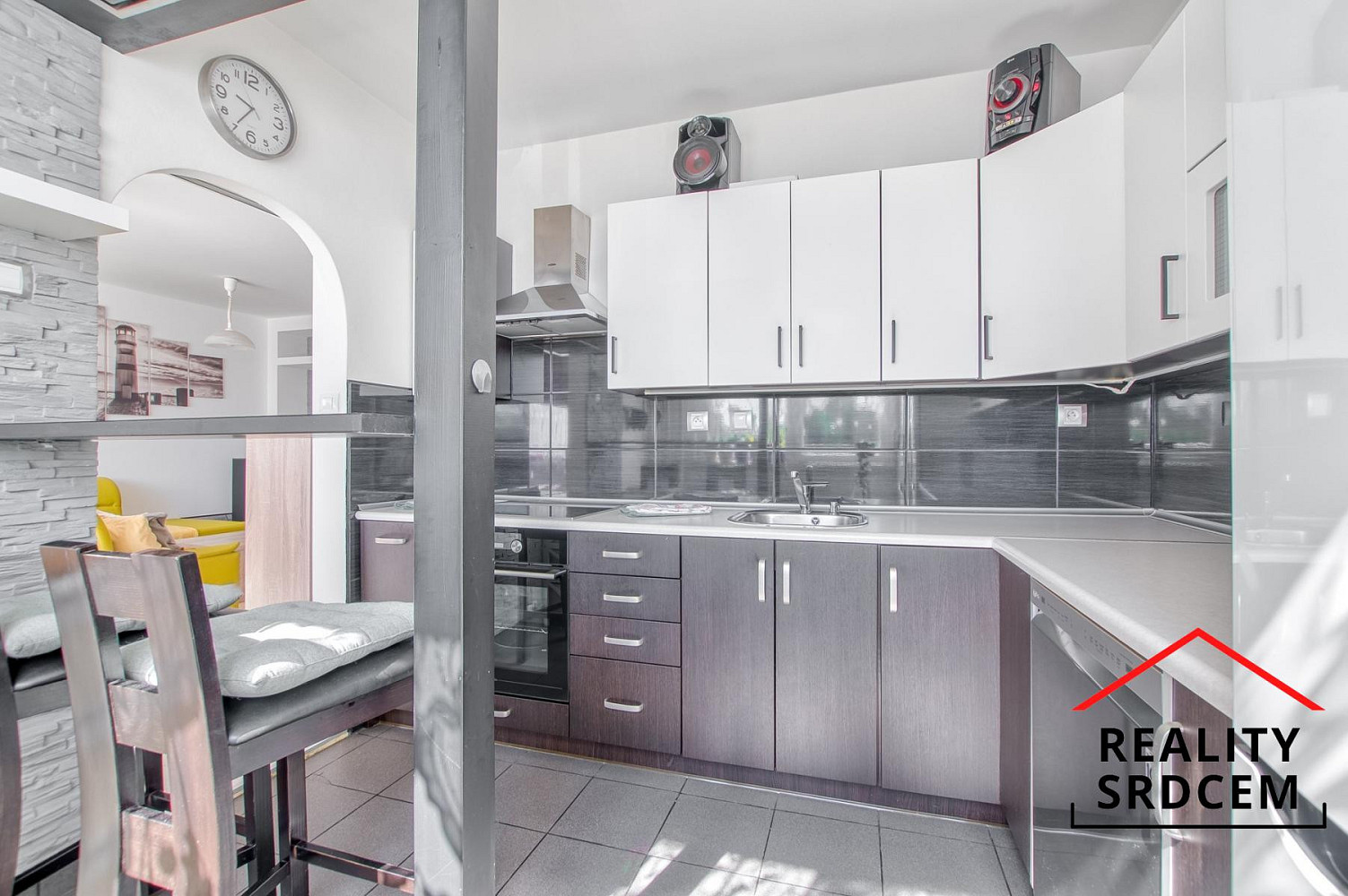 Prodej bytu 3+1 73 m² — photo 2