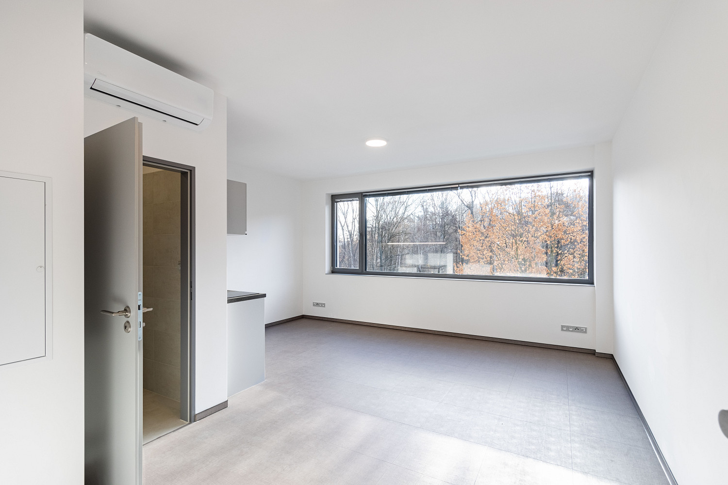 Pronájem bytu 1+kk 26 m² – pohled 2