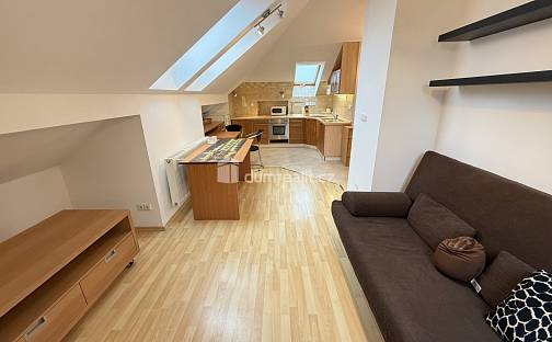 Pronájem bytu 2+kk 54 m², Pod valem, Praha 10 - Štěrboholy