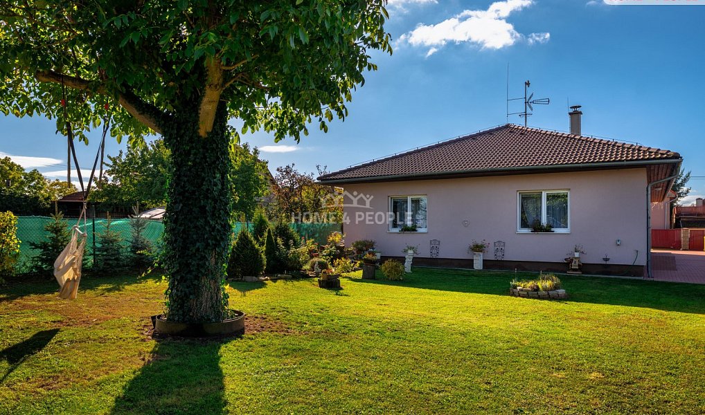 Prodej domu 172 m² s pozemkem 867 m², Břežany II – náhled fotky 3