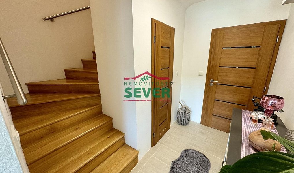Prodej domu 220 m² s pozemkem 571 m², Praha – náhled fotky 8