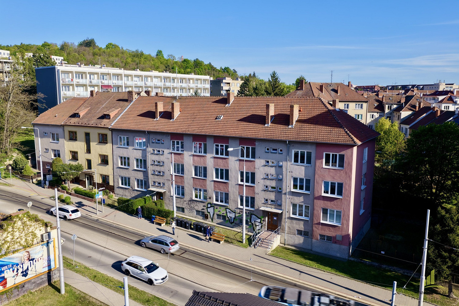 Prodej bytu 3+kk 76 m² – pohled 2