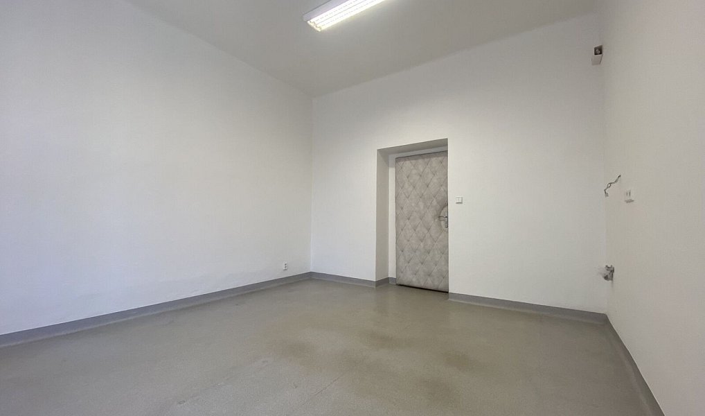 Prodej nájemního domu, činžáku 615 m², Ostrava – náhled fotky 4