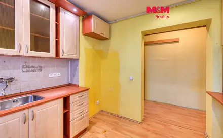 Prodej bytu 2+1 45 m², Na Výšině, Karlovy Vary - Bohatice