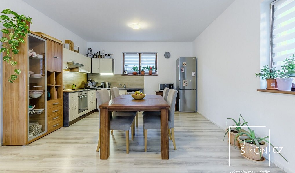 Prodej domu 153 m² s pozemkem 527 m², Slatina – náhled fotky 6