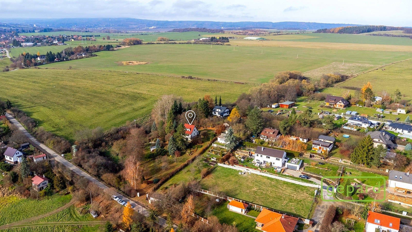Prodej stavebního pozemku 3 820 m² – fotografie 4